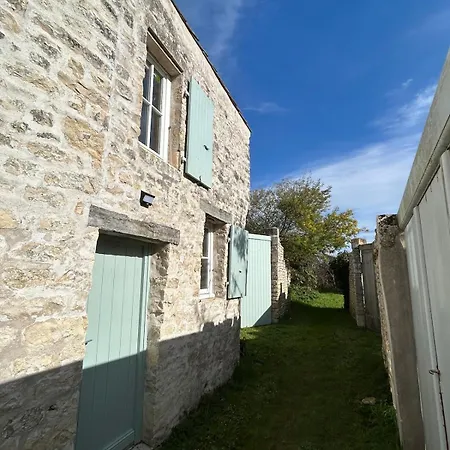 Сasa de vacaciones Chai Réthais En Pierres