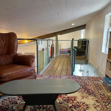 Chai Réthais En Pierres Sainte-Marie-de-Ré