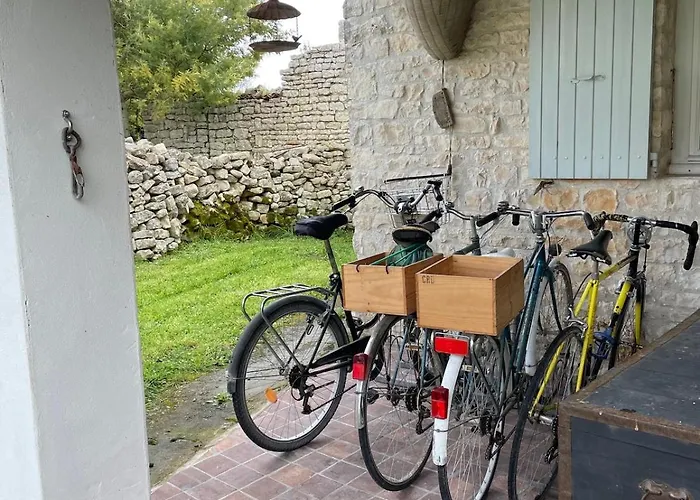 Chai Rethais En Pierres Holiday home *